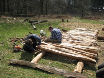 Verlegen der Spalthlzer
